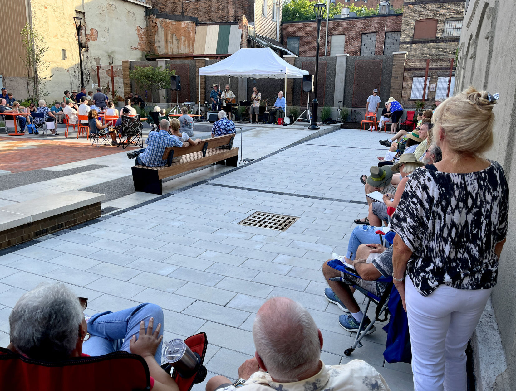 State Street Plaza 3.JPG